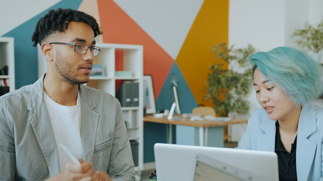 diverse people discussing online