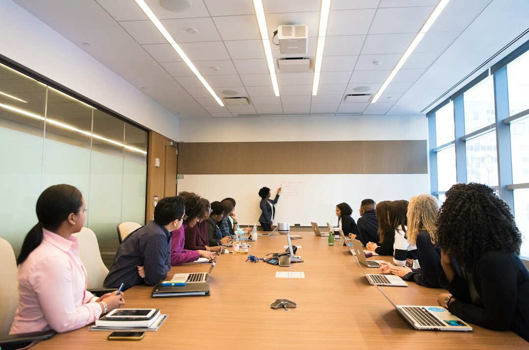 group discussion meeting